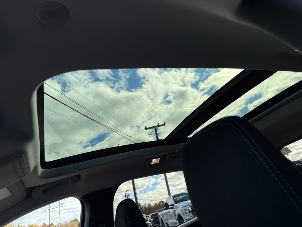 New 2026 Ford Escape Active w/ Active Premium Tech Pack AWD/4WD image 7