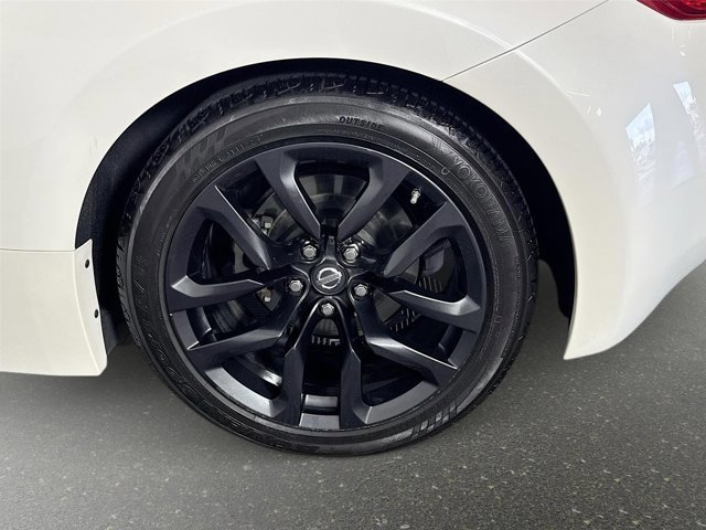 Certified 2020 Nissan 370Z Coupe RWD image 23