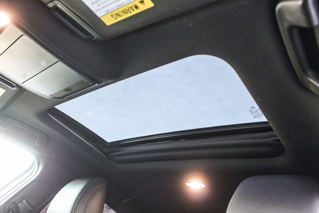 Used 2023 MAZDA MAZDA3 s image 31