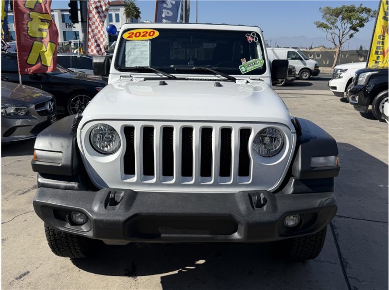 Used 2020 Jeep Wrangler Sport AWD/4WD image 2
