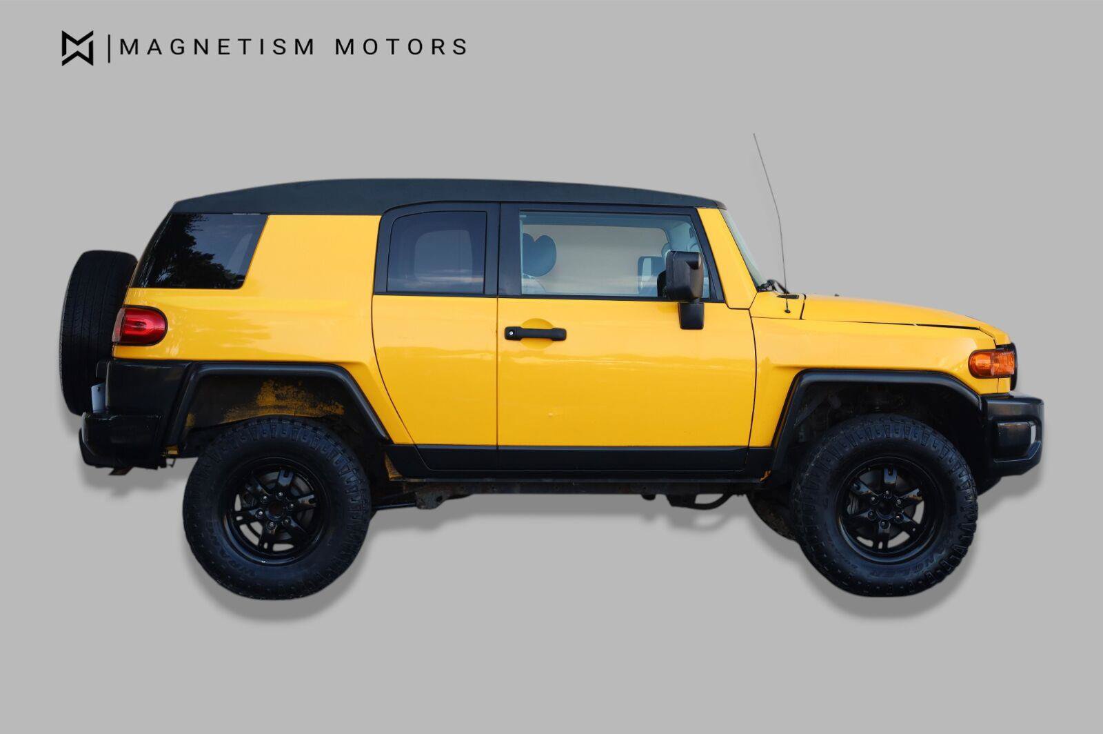 Used 2007 Toyota FJ Cruiser 4WD image 3