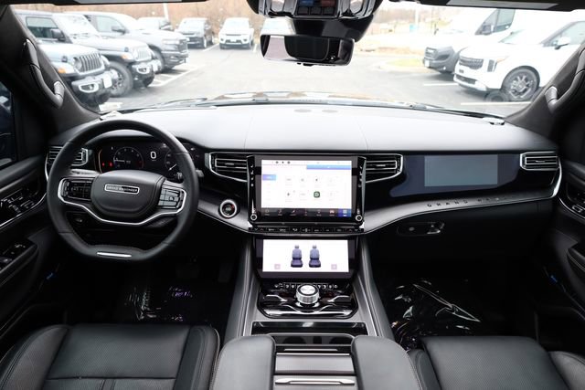 Used 2024 Jeep Grand Wagoneer Series II w/ Quick Order Packagew 28T image 12