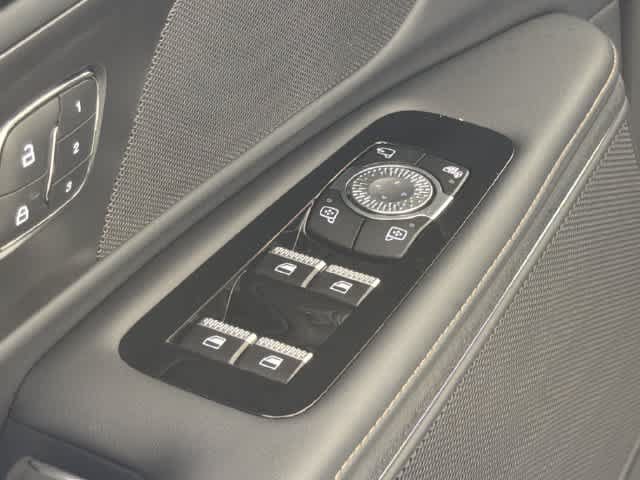 New 2026 Lincoln Nautilus Premier w/ Jet Appearance Package AWD/4WD image 15