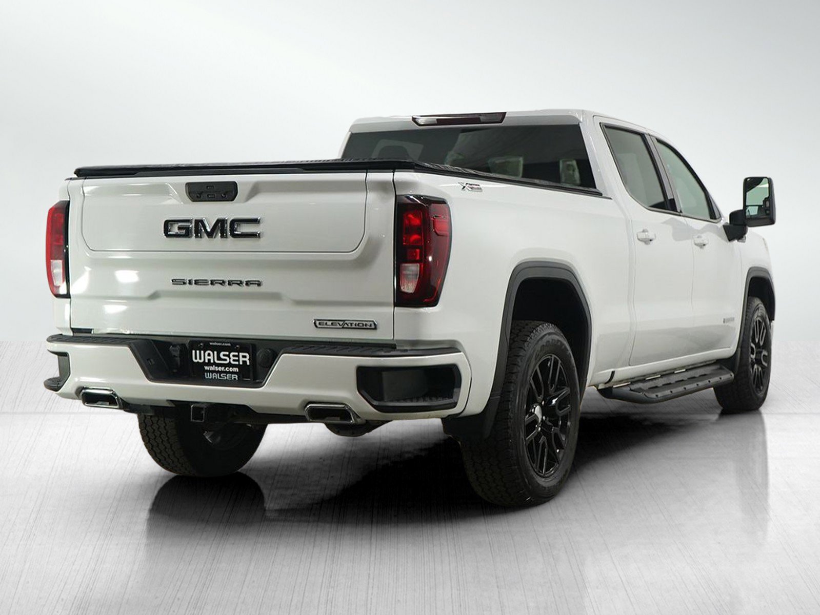 Used 2022 GMC Sierra 1500 Elevation image 5