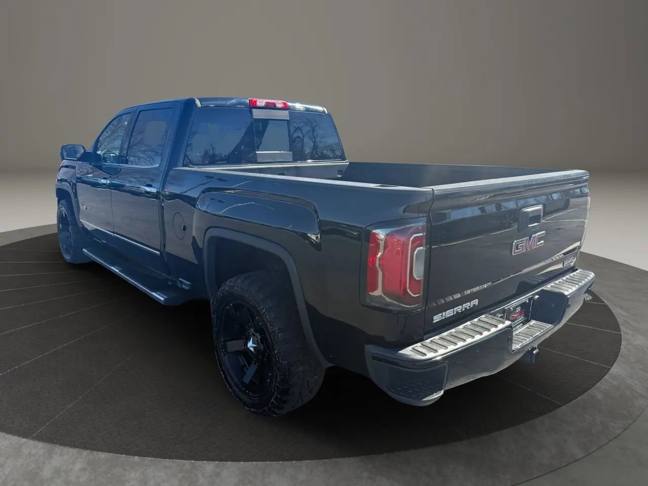 Used 2016 GMC Sierra 1500 SLT w/ All-Terrain Package image 9