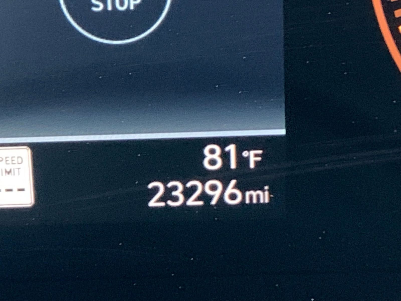 Used 2025 Hyundai Kona SEL image 9