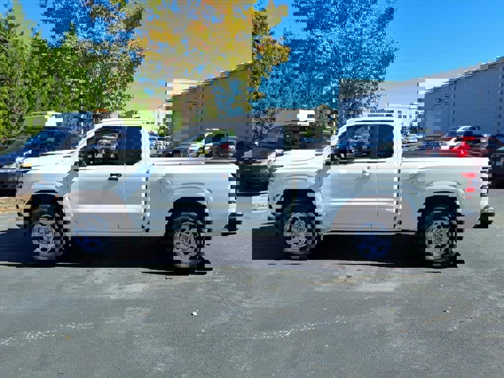 Used 2024 Nissan Frontier S w/ S Utility Package image 22