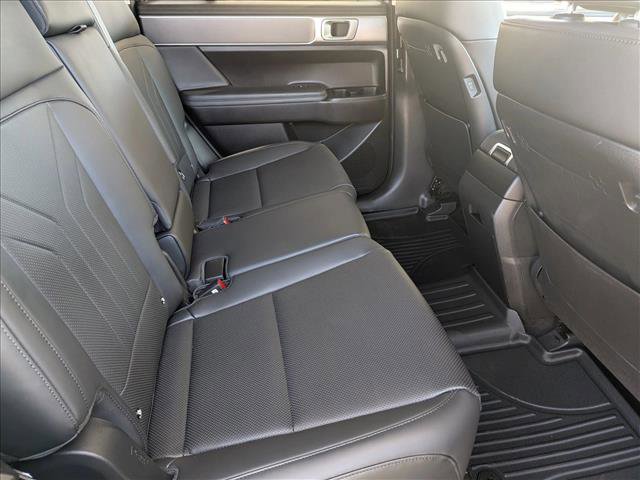 Used 2024 Hyundai Santa Fe SEL image 20