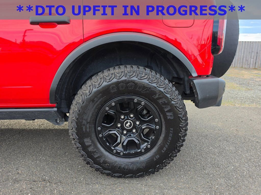 Used 2023 Ford Bronco Wildtrak image 6