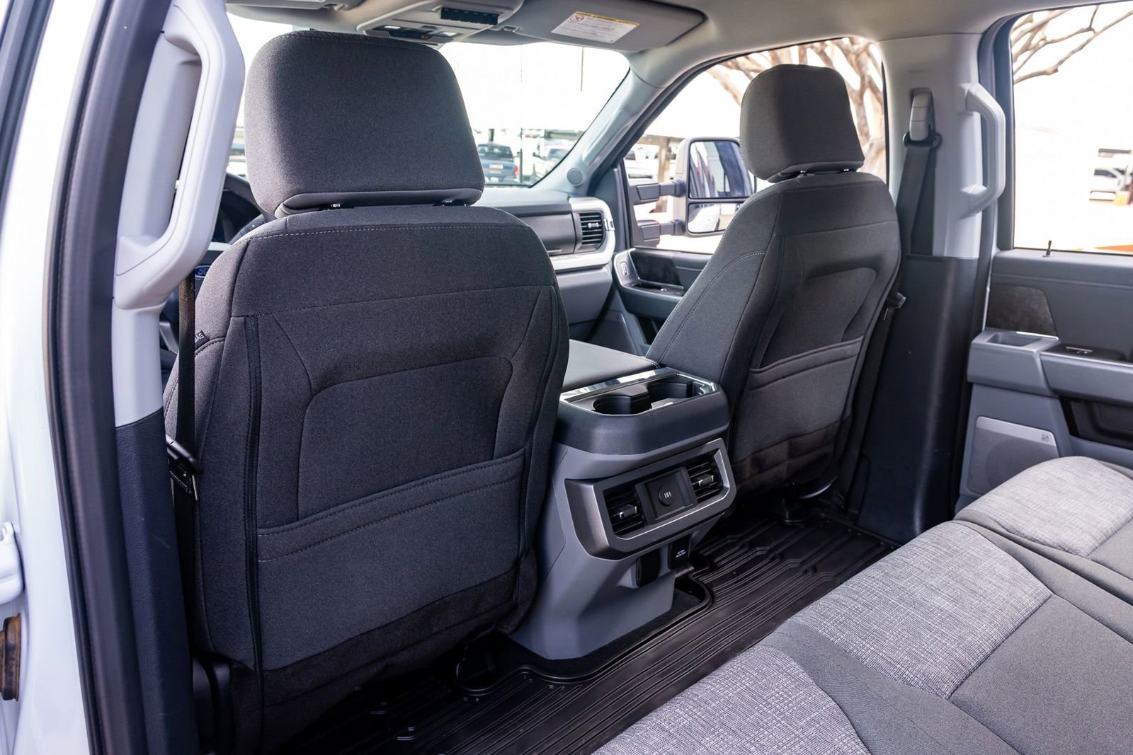 Used 2023 Ford F250 XLT w/ XLT Premium Package image 32