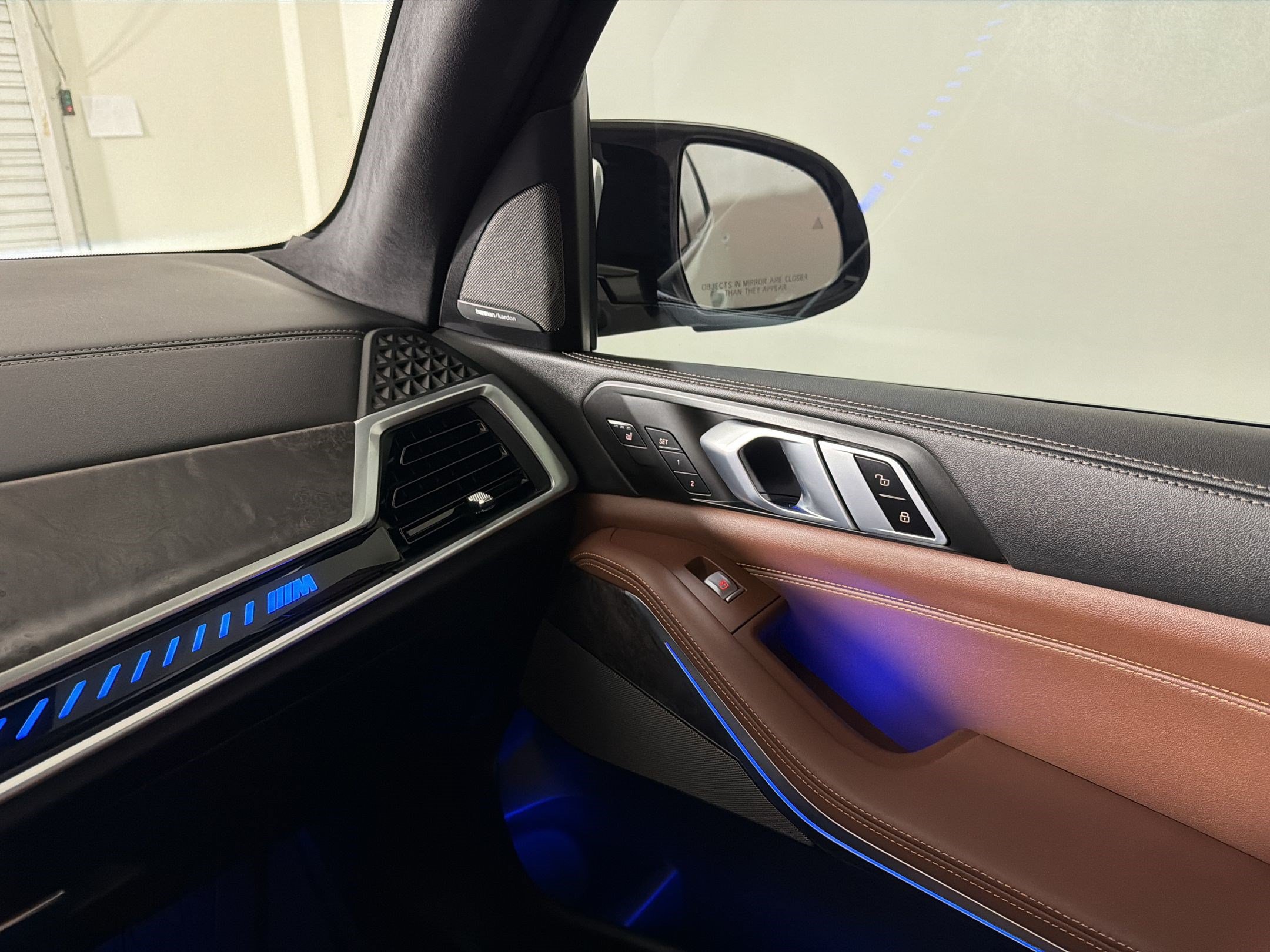 Used 2025 BMW X7 M60i w/ Executive Package AWD/4WD image 29