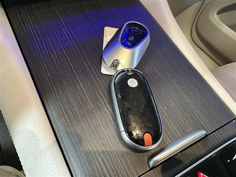 Used 2023 Mercedes-Benz EQS 580 4MATIC SUV image 21