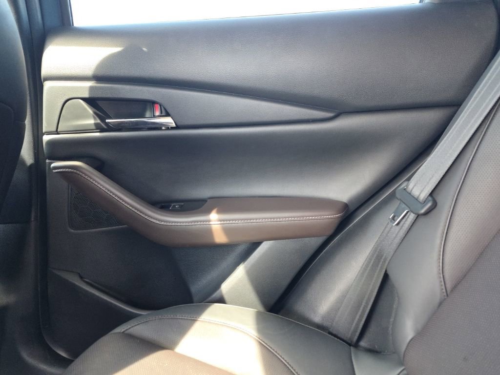 Used 2021 MAZDA CX-30 AWD 2.5 S w/ Premium Package image 11