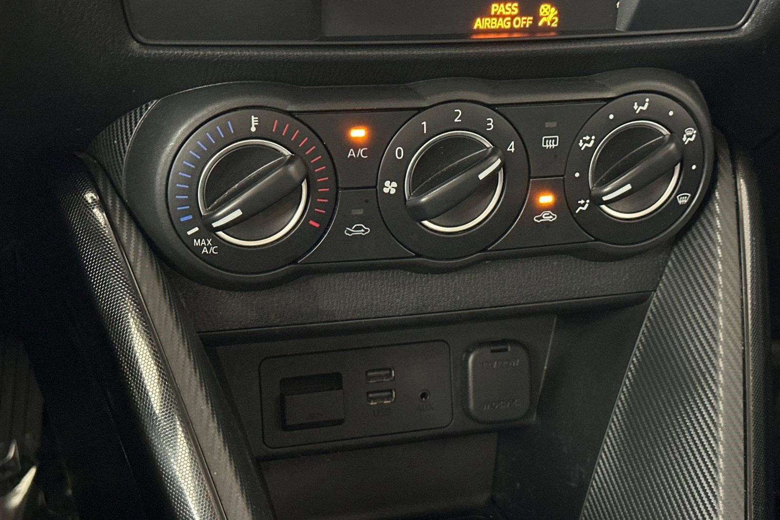 Used 2017 Toyota Yaris iA image 18