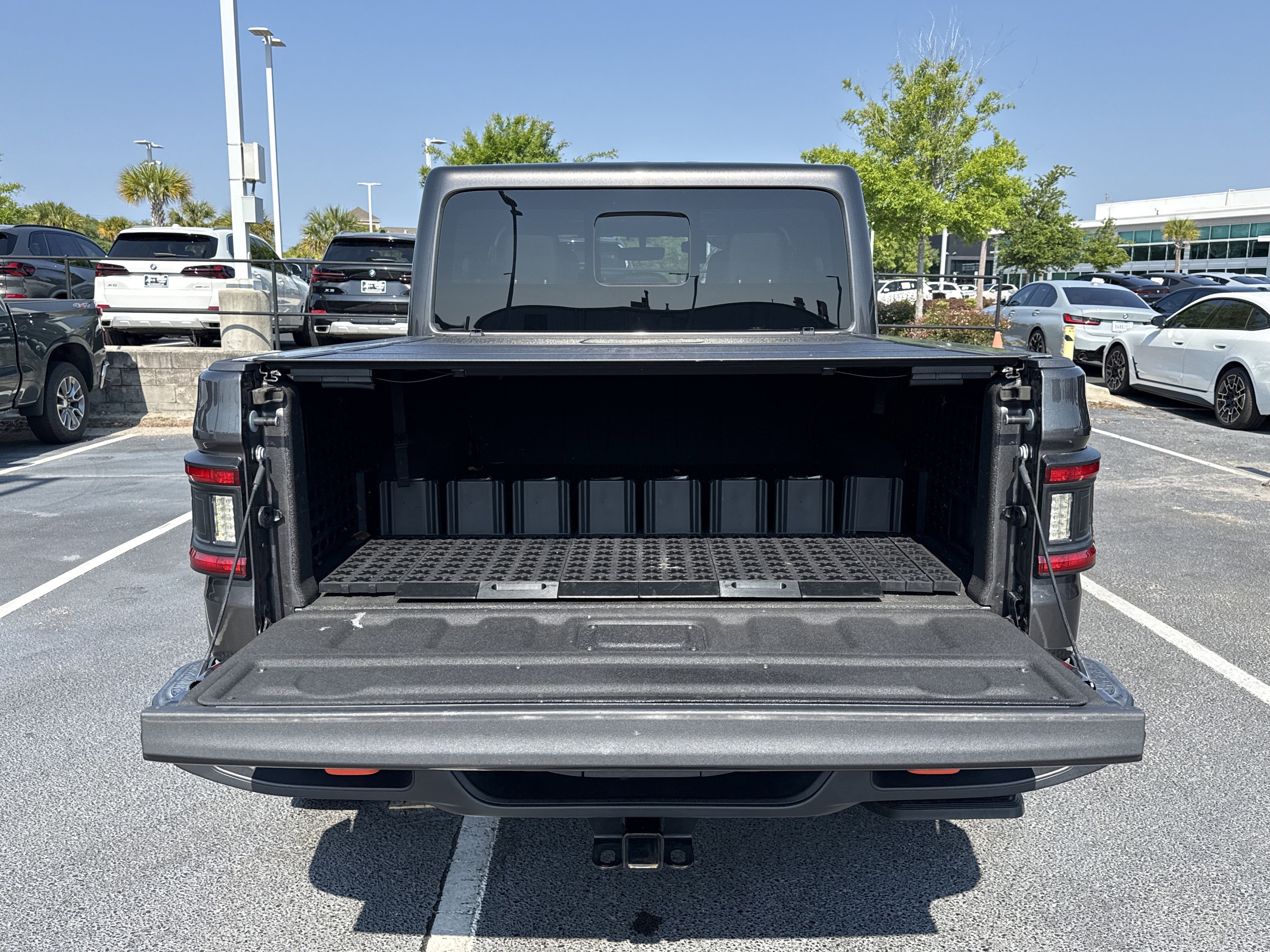 Used 2023 Jeep Gladiator Mojave w/ Trailer Tow Package AWD/4WD image 30