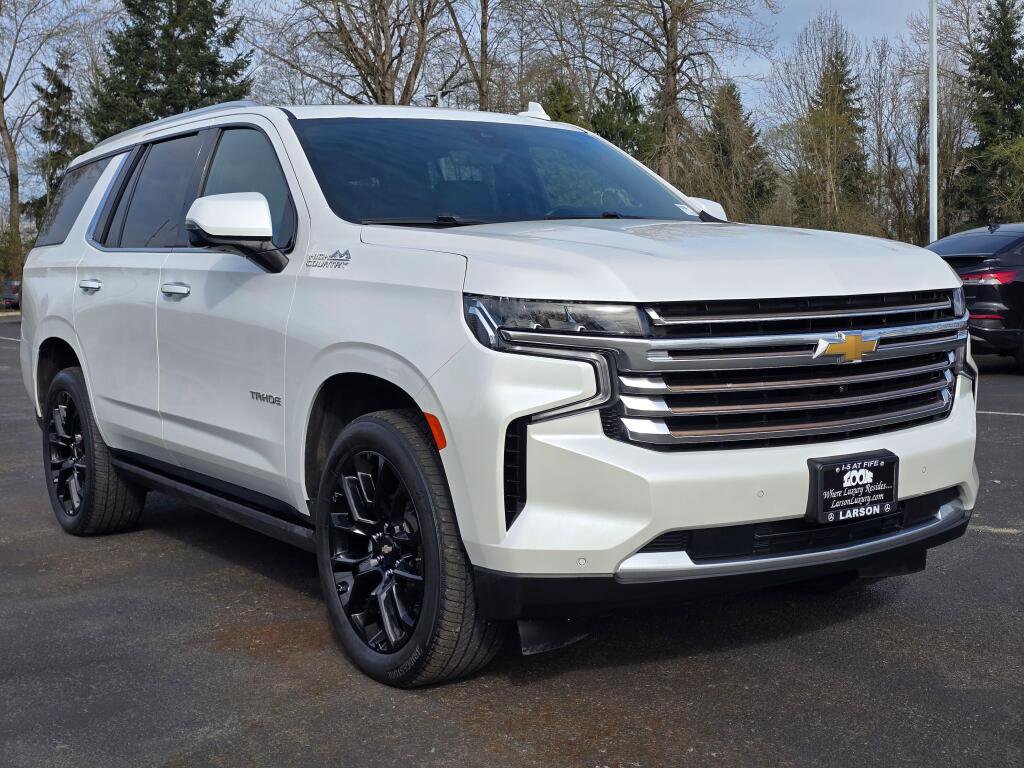 Used 2022 Chevrolet Tahoe High Country AWD/4WD image 10
