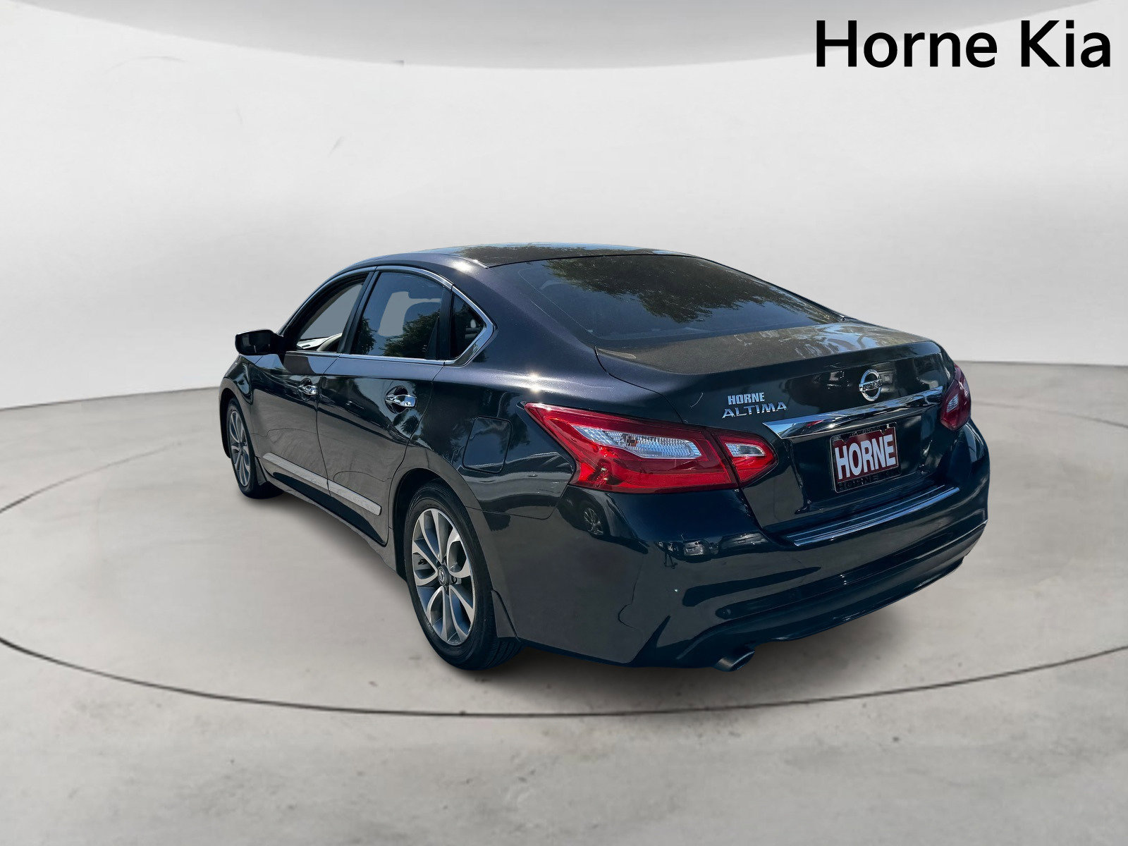 Used 2017 Nissan Altima 2.5 S w/ Power Driver Seat Package image 4