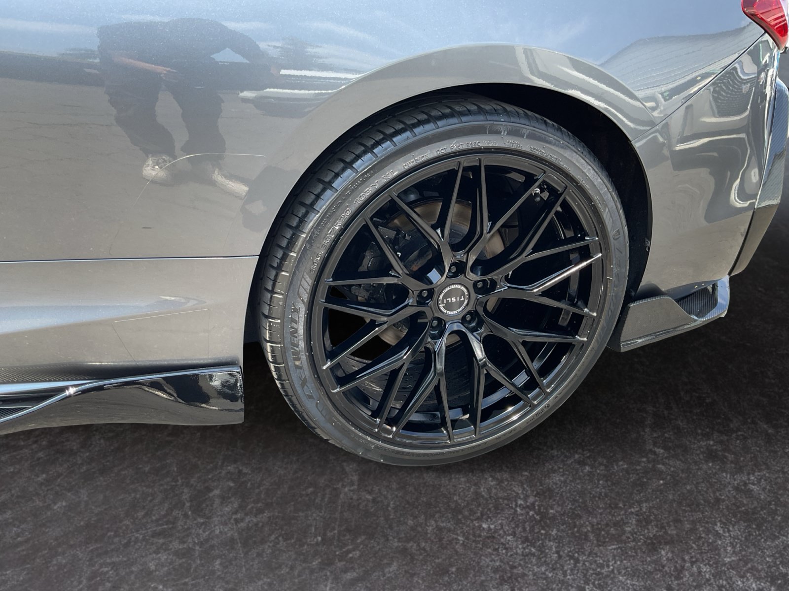 Used 2019 INFINITI Q60 3.0t Luxe w/ Cargo Package RWD image 9