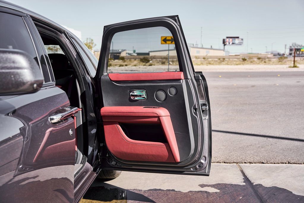 Used 2023 Rolls-Royce Ghost AWD/4WD image 29