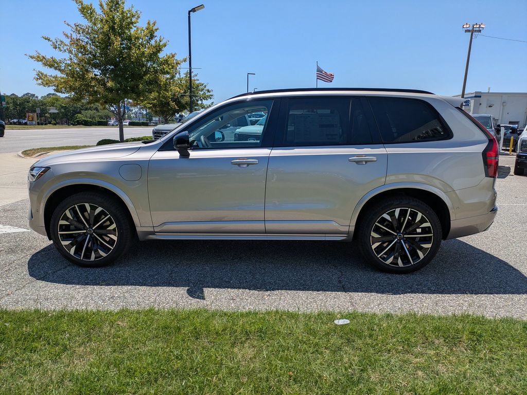 New 2026 Volvo XC90 T8 Ultra w/ Lounge Package AWD/4WD image 7