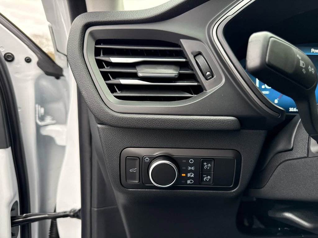 New 2026 Ford Escape Active w/ Active Premium Tech Pack AWD/4WD image 12