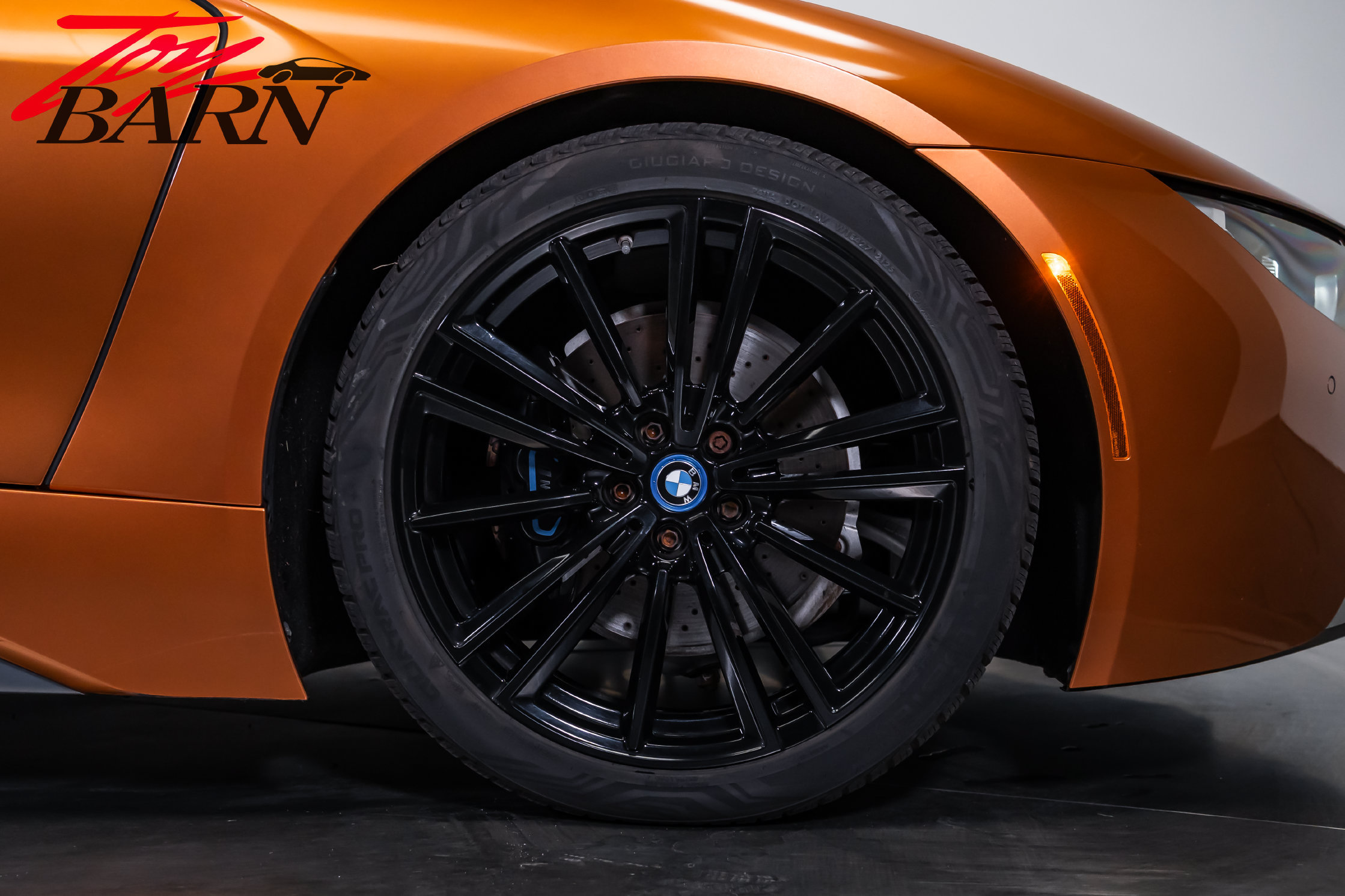 Used 2019 BMW i8 Roadster AWD/4WD image 23