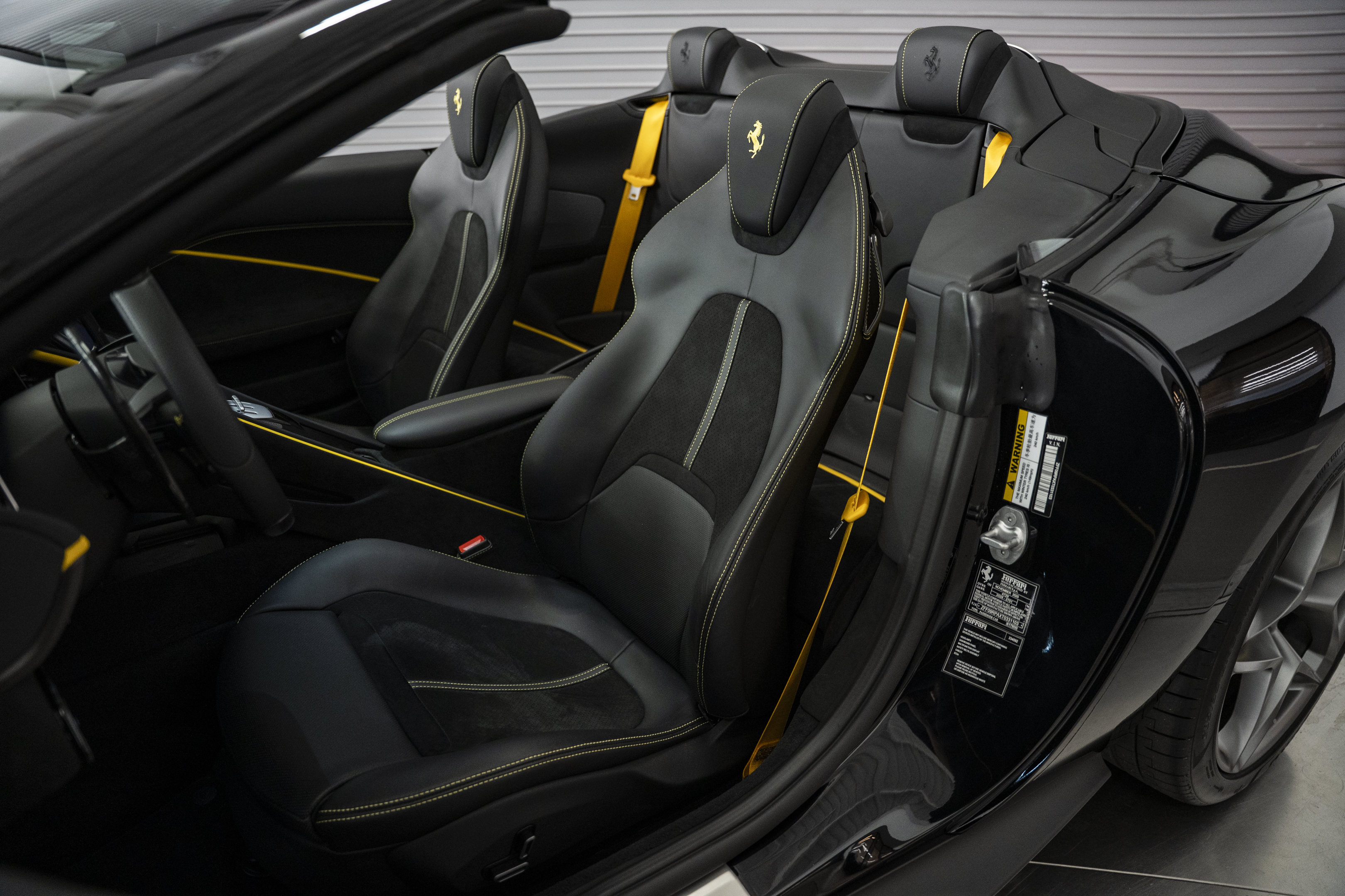 Used 2026 Ferrari Roma Spider RWD image 26