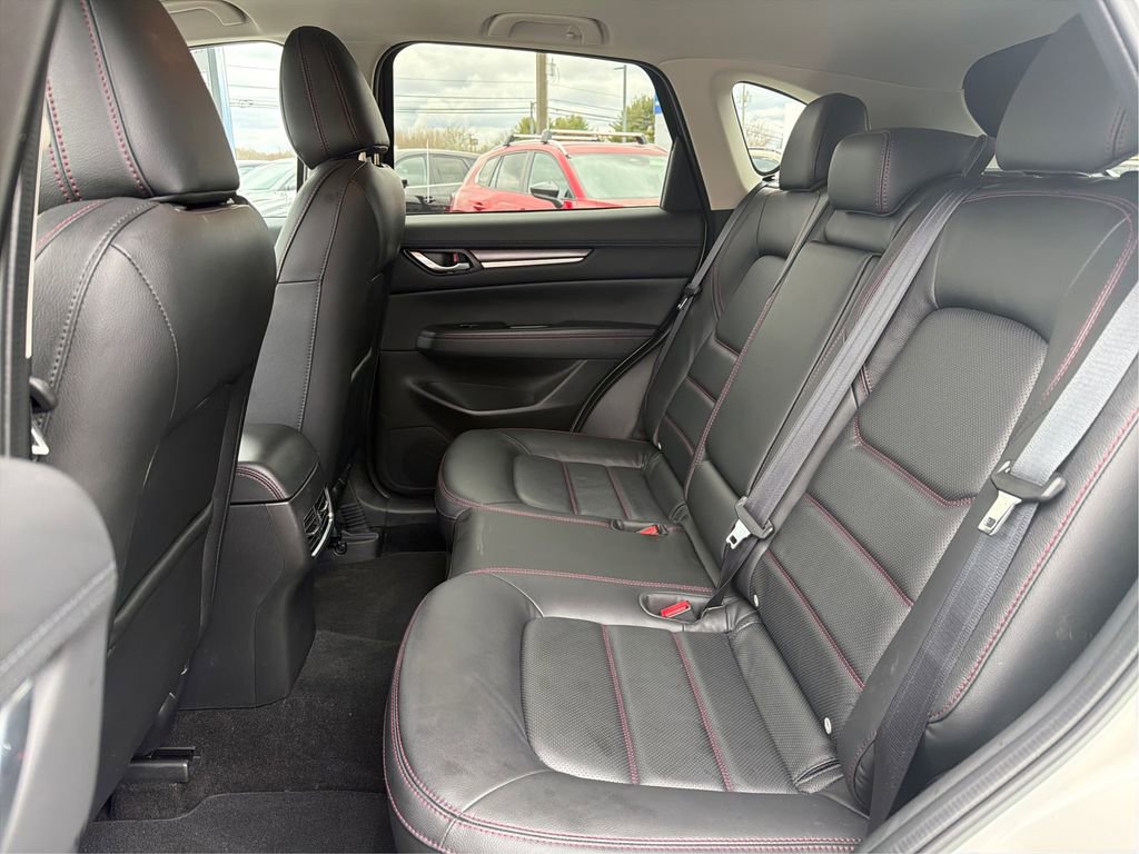 Used 2025 MAZDA CX-5 Carbon Edition image 10