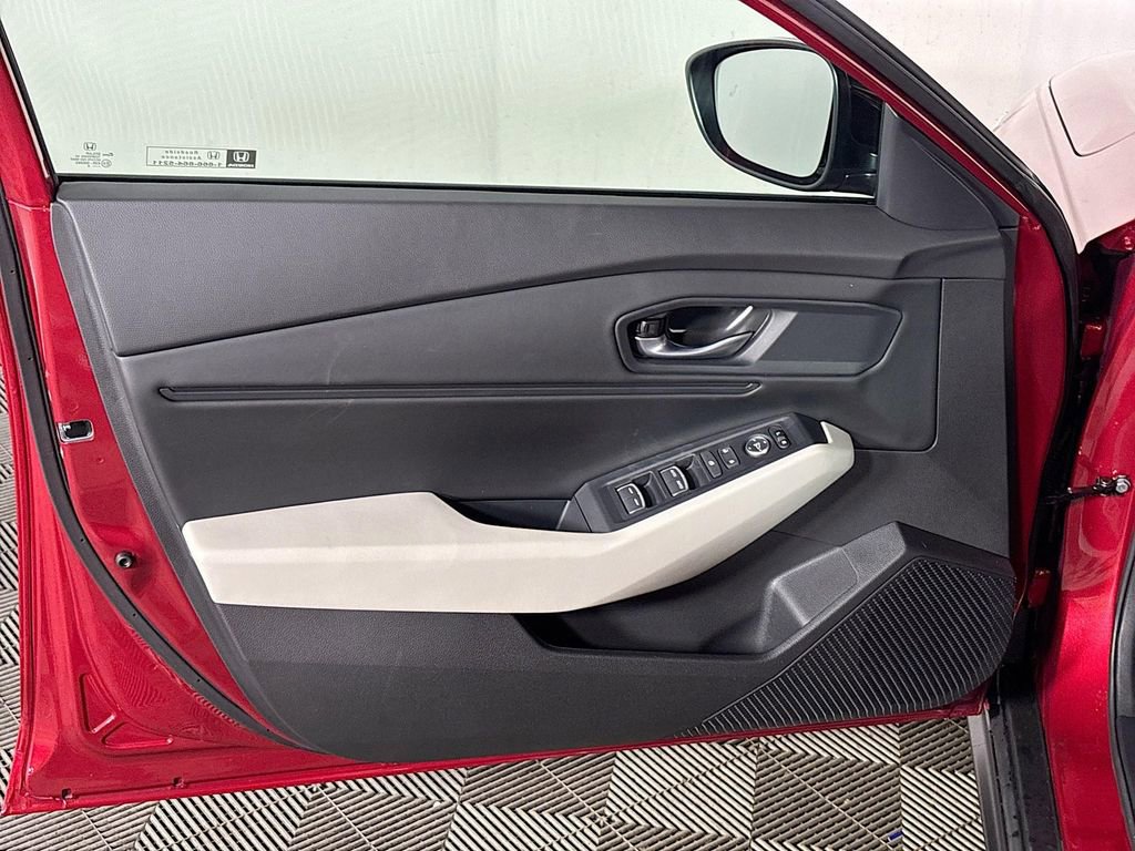 New 2025 Honda Accord SE image 11