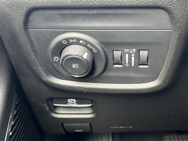 Used 2021 Jeep Grand Cherokee L Overland w/ Luxury Tech Group IV image 23