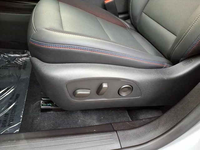 Used 2024 Chevrolet Equinox EV RS image 19