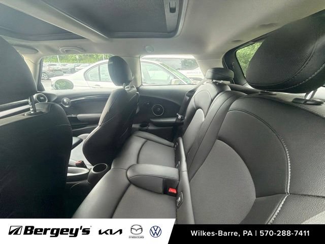 Used 2015 MINI Cooper S FWD image 16