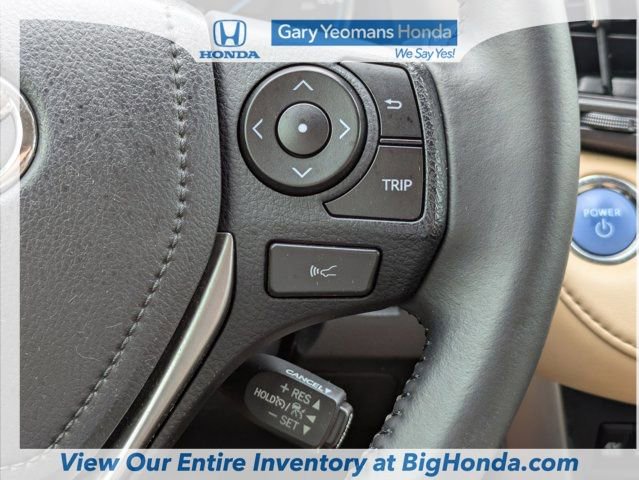 Used 2018 Toyota RAV4 Limited w/ Advanced Technology Package image 29