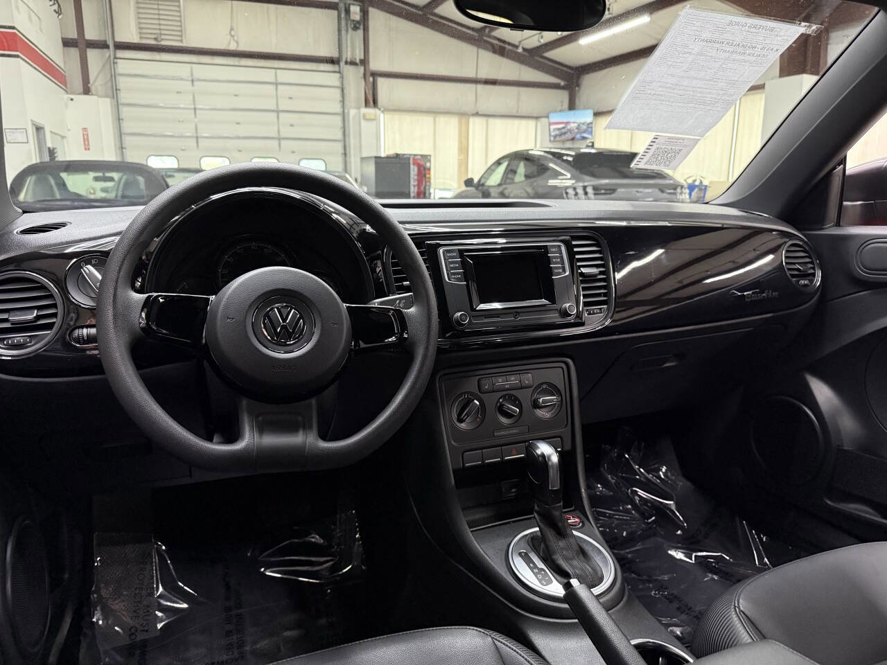 Used 2017 Volkswagen Beetle 1.8T S FWD image 18