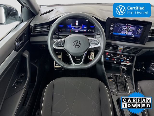 Certified 2025 Volkswagen Jetta Sport image 21