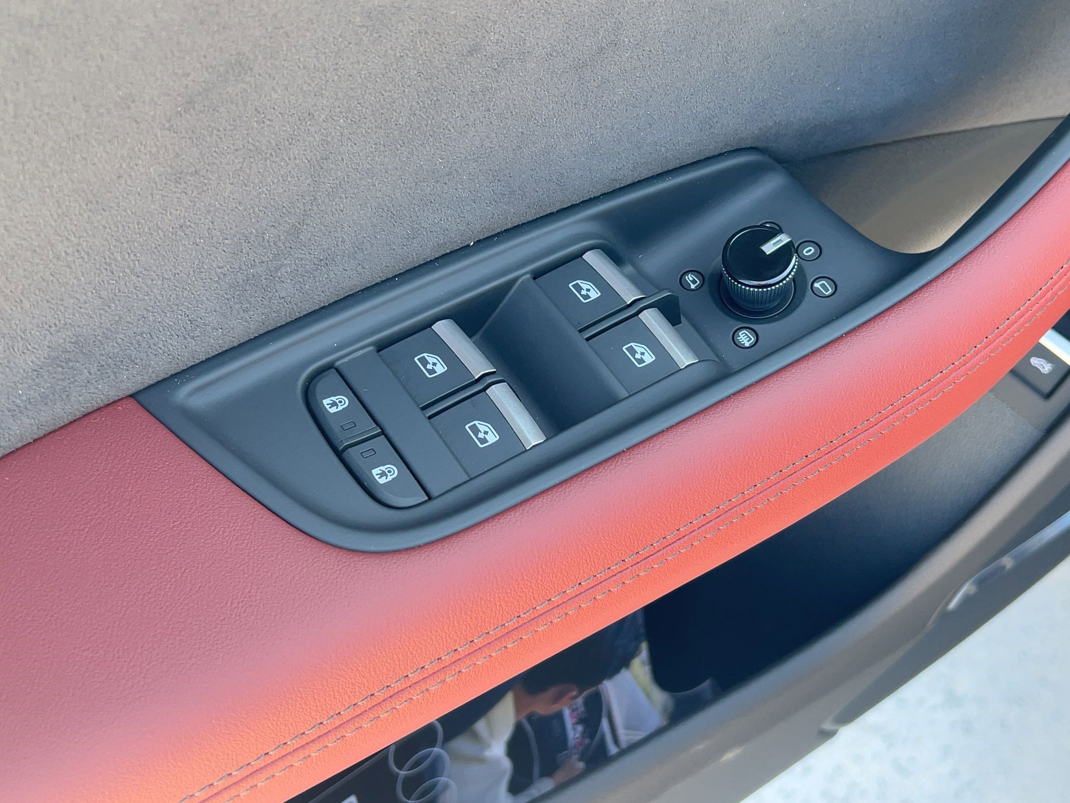 New 2026 Audi SQ8 Premium Plus image 20