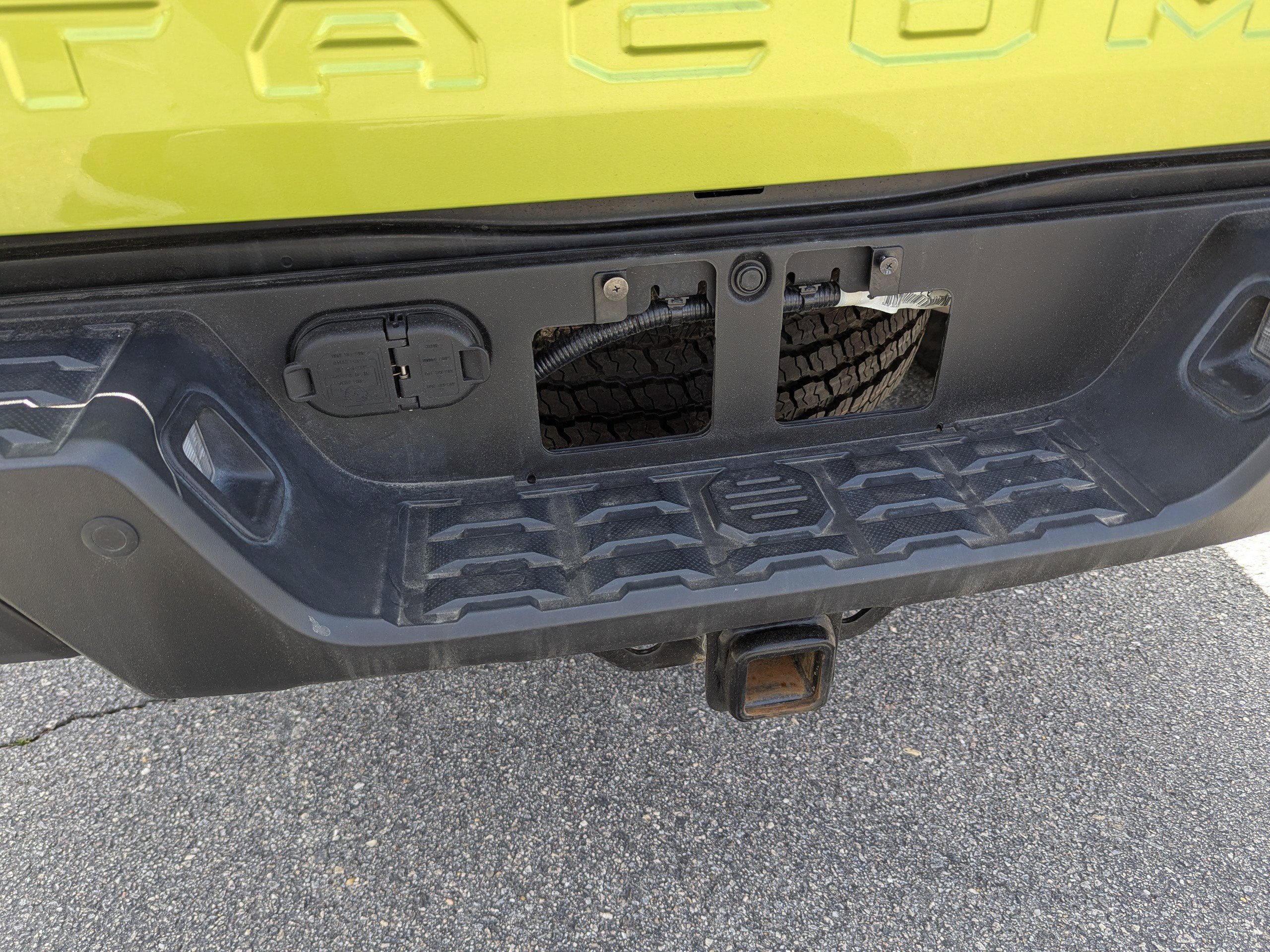 Used 2023 Toyota Tacoma TRD Off-Road w/ Technology Package image 26