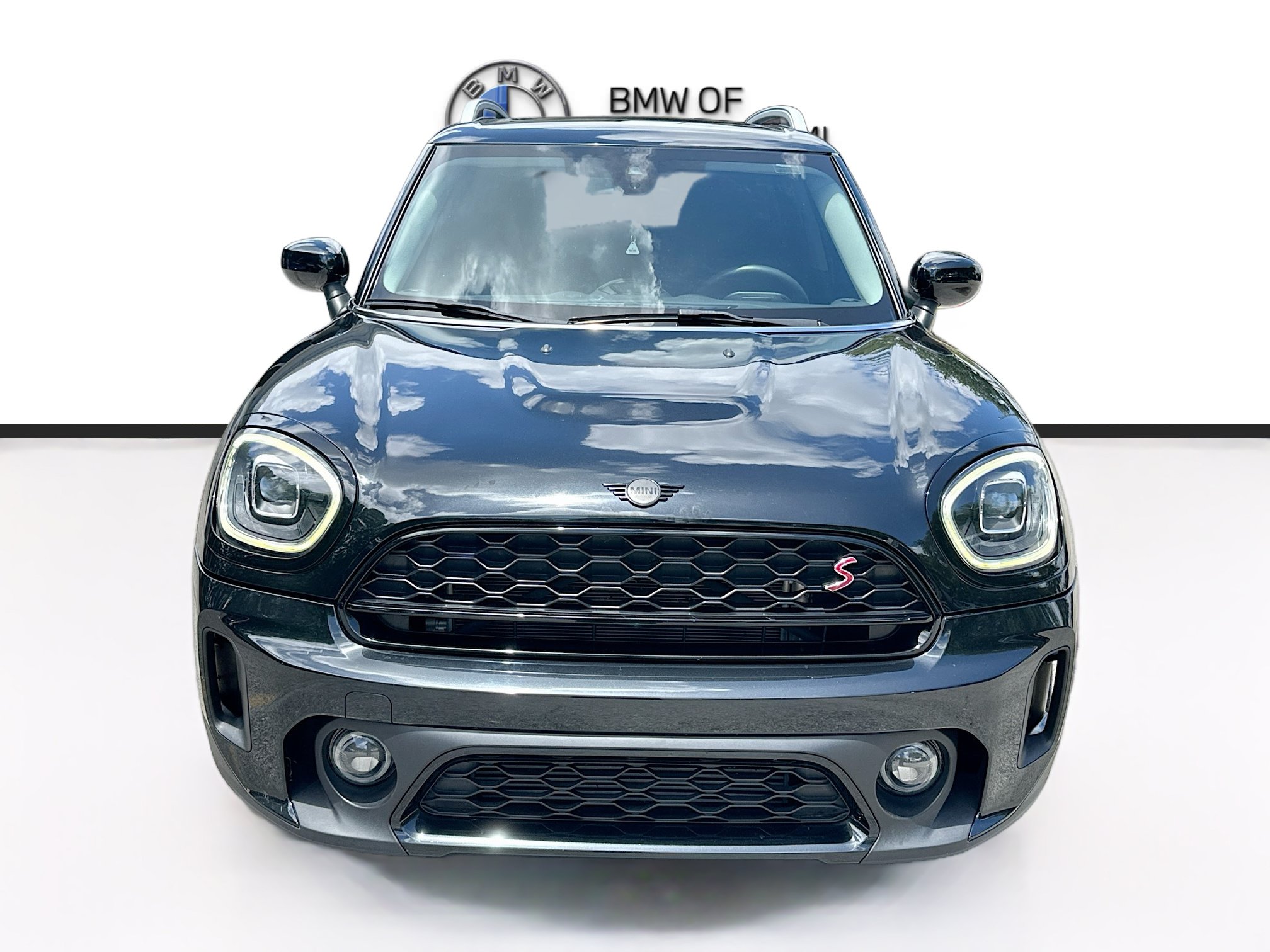 Used 2024 MINI Cooper Countryman S w/ Premium Package FWD image 2