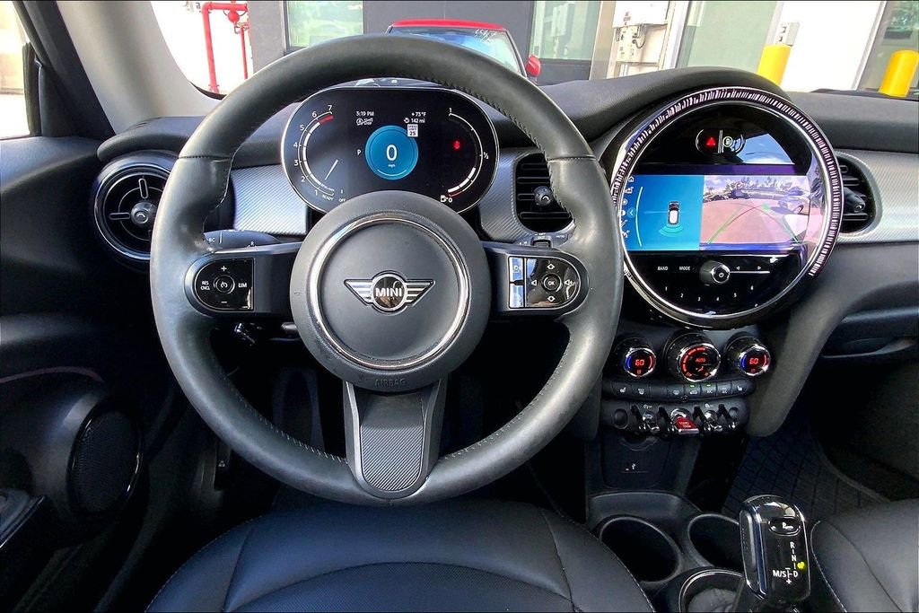 Certified 2024 MINI Cooper 2-Door Hardtop FWD image 6