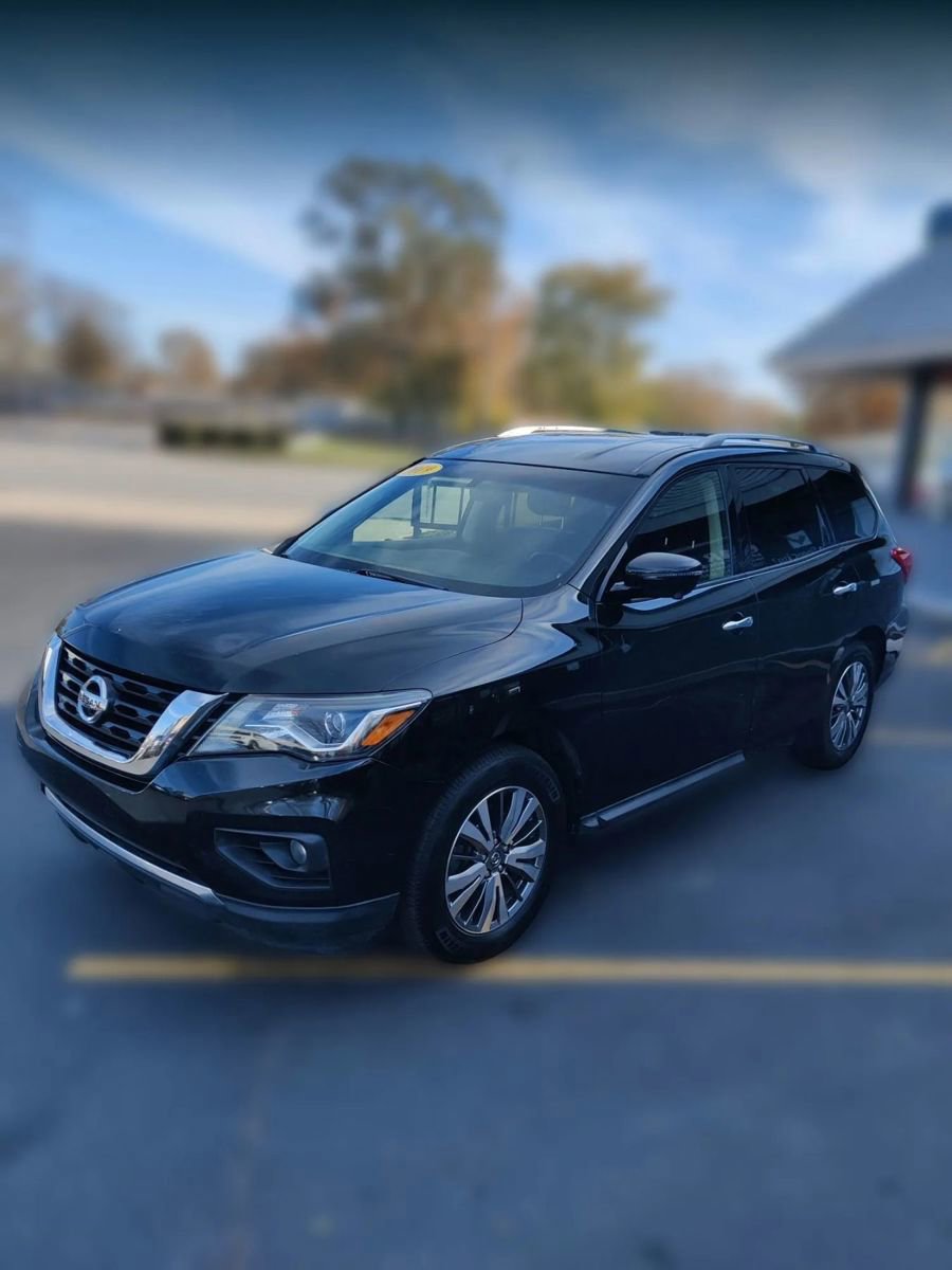 Used 2019 Nissan Pathfinder SL image 3