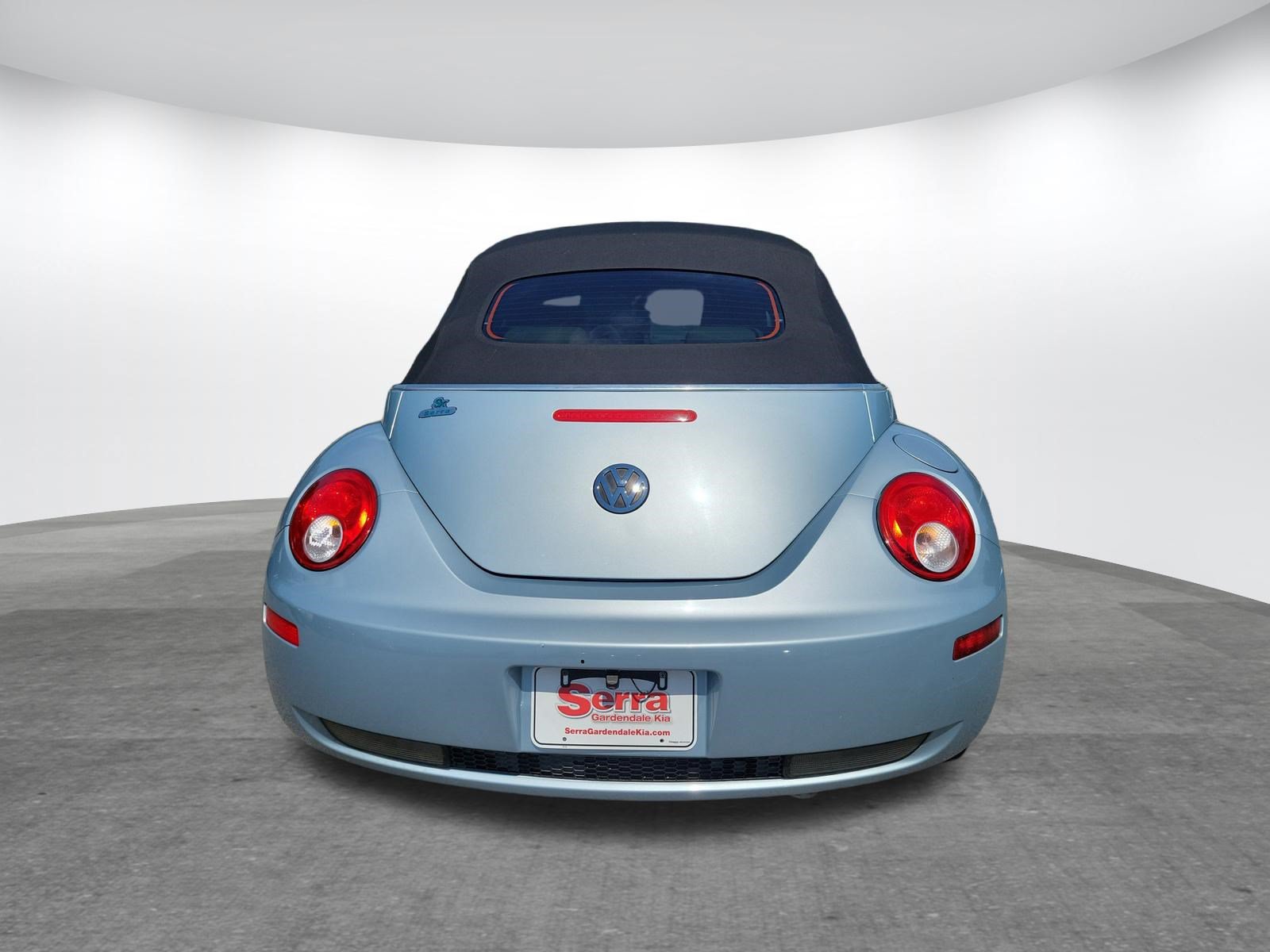 Used 2010 Volkswagen Beetle Convertible FWD image 19