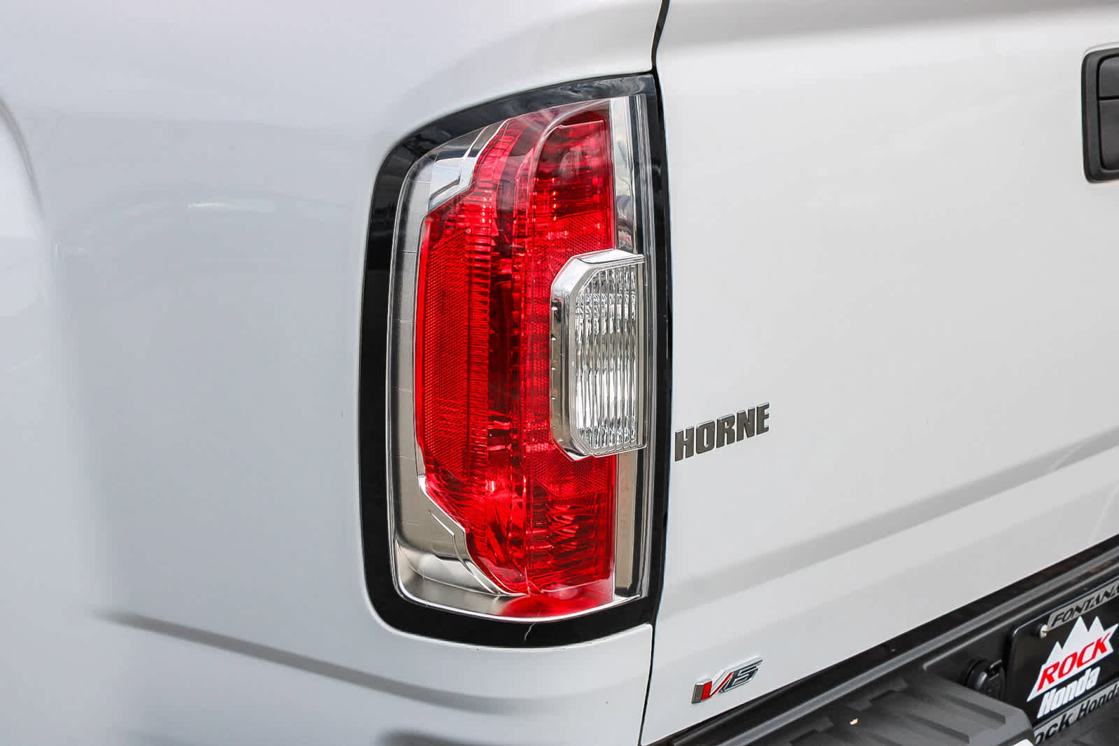 Used 2022 GMC Canyon Elevation w/ Elevation Premium Package AWD/4WD image 9