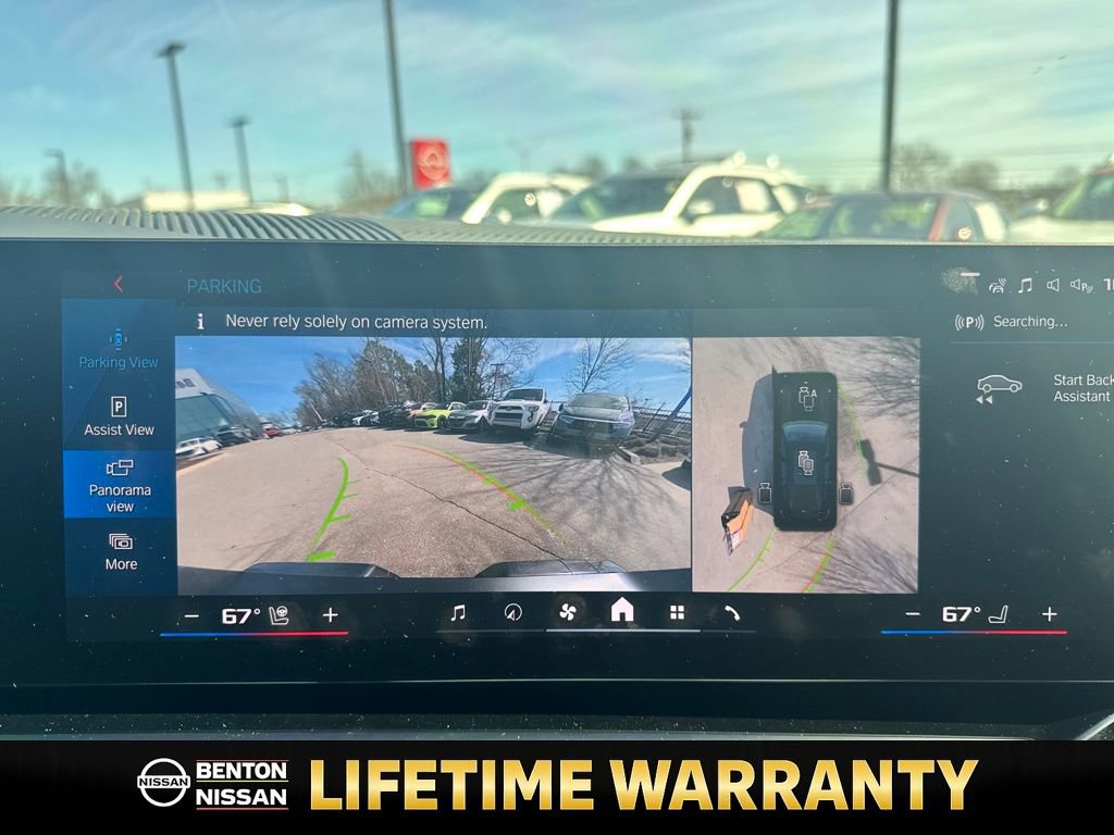 Used 2025 BMW M5 Touring image 11