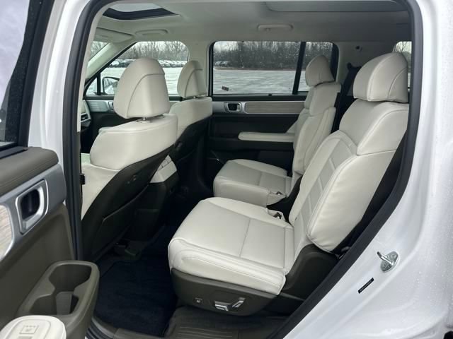 New 2025 Hyundai Santa Fe Calligraphy image 10
