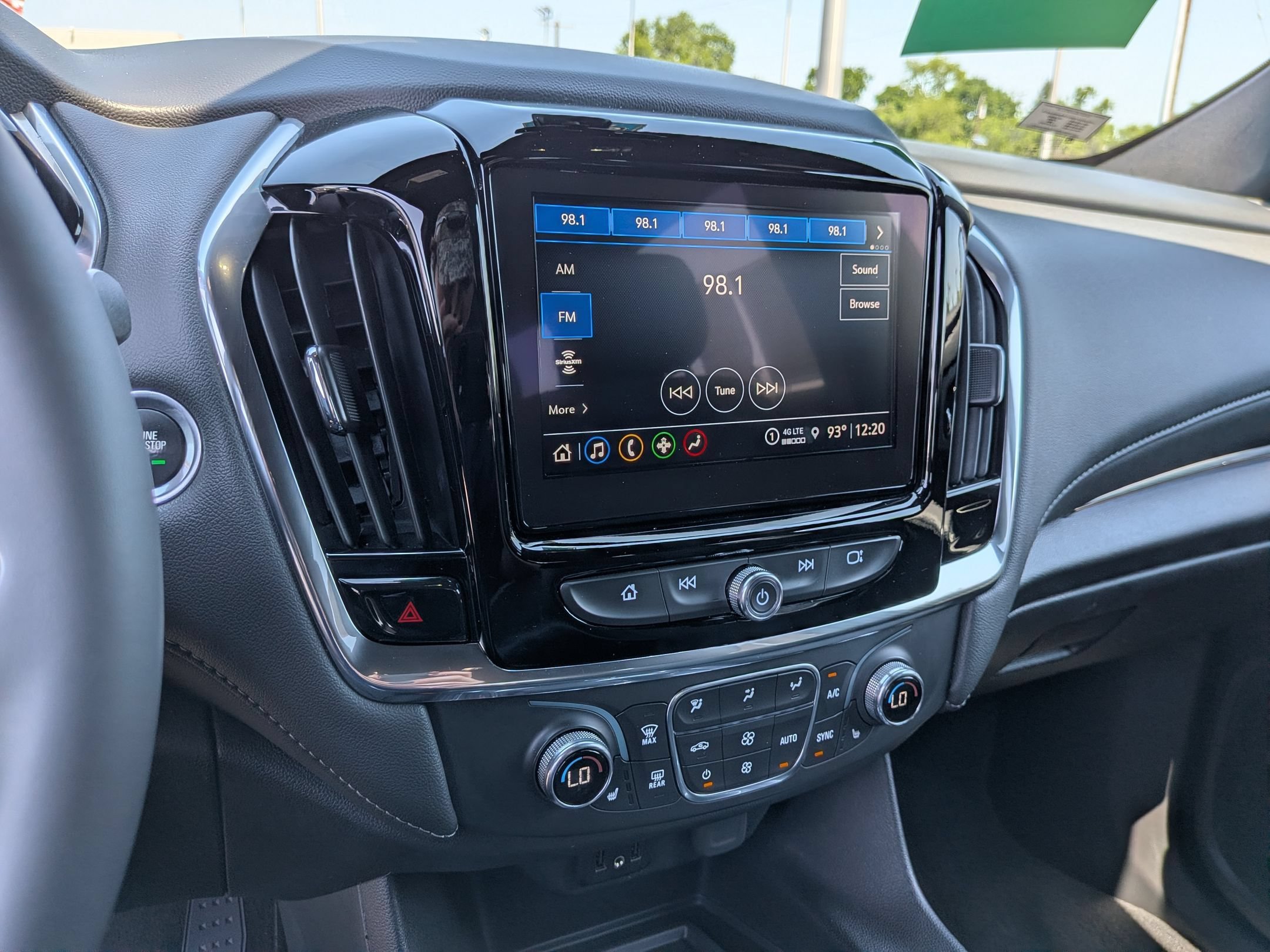 Certified 2023 Chevrolet Traverse LT FWD image 12