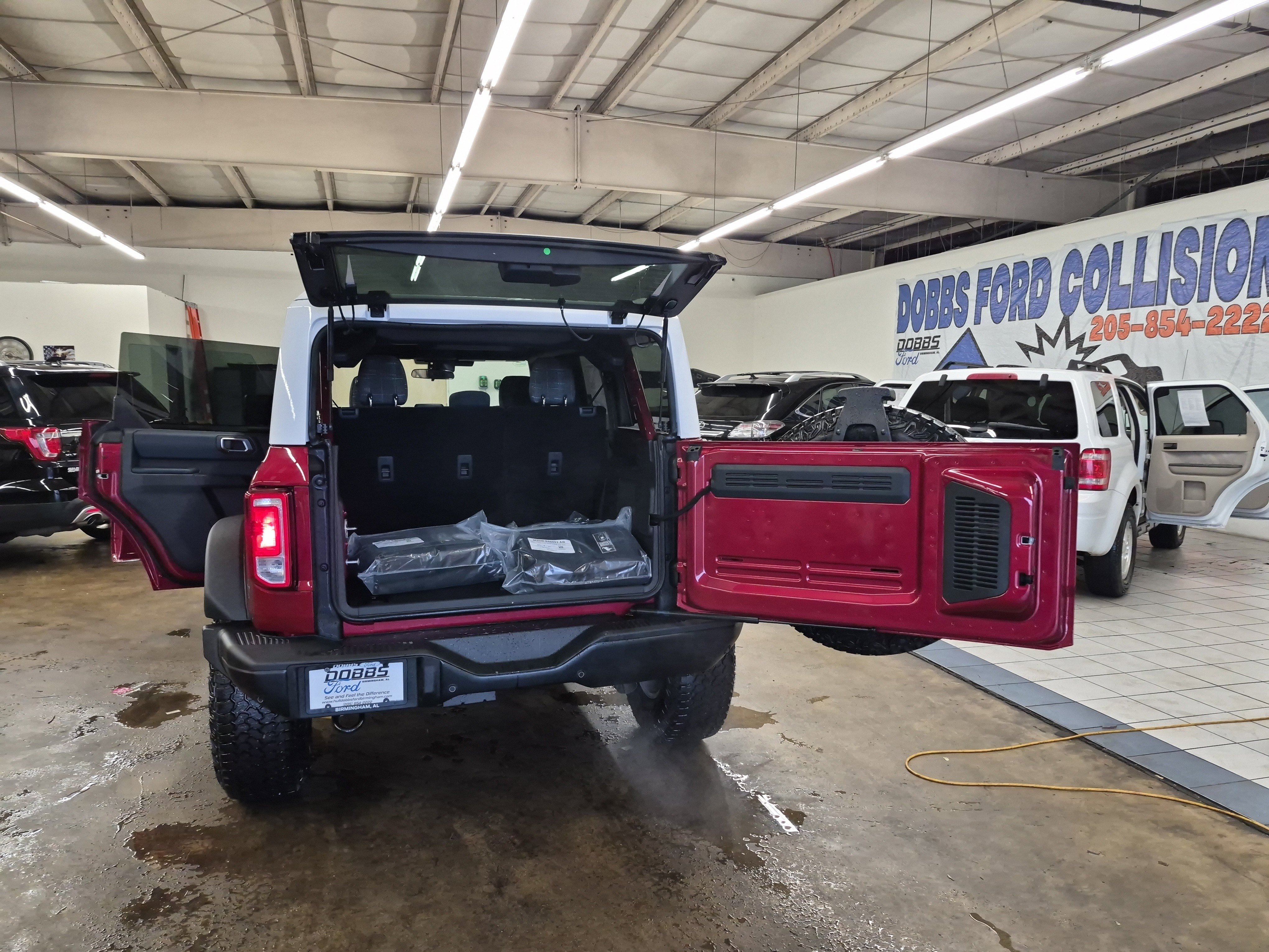 New 2025 Ford Bronco Heritage Edition image 15