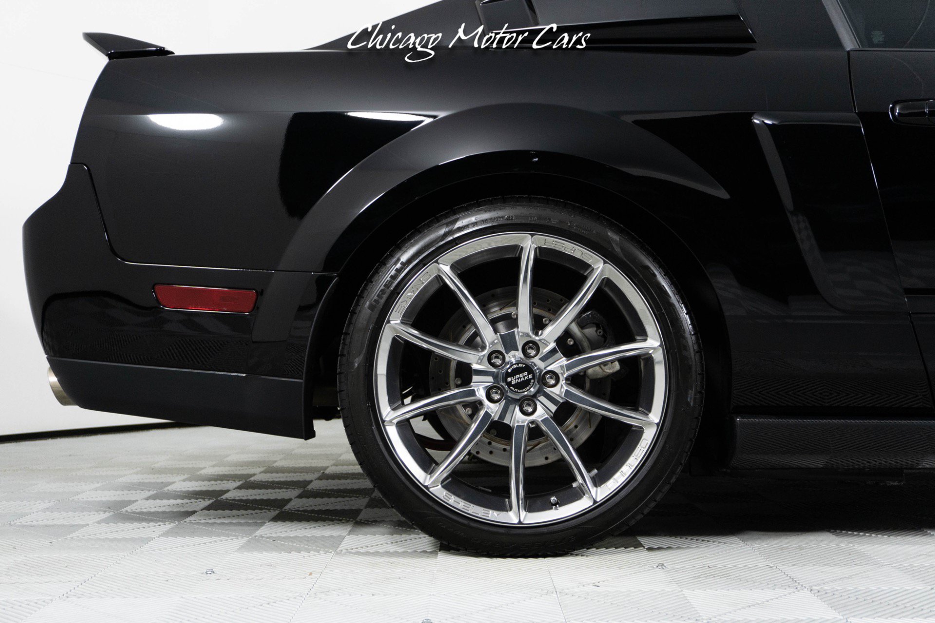 Used 2007 Ford Mustang Shelby GT500 RWD image 17