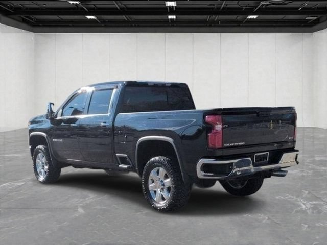 Used 2021 Chevrolet Silverado 2500 LTZ w/ LTZ Premium Package AWD/4WD image 3