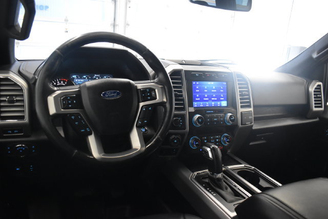 Used 2019 Ford F150 Platinum w/ Equipment Group 701A Luxury AWD/4WD image 5