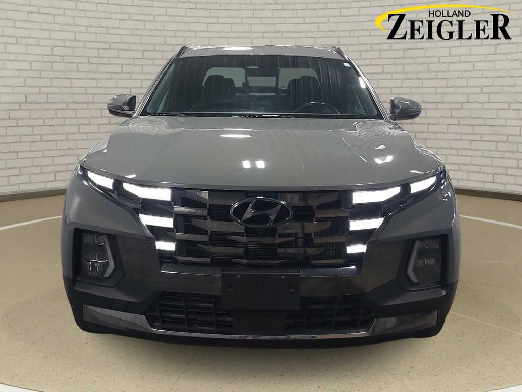 Used 2022 Hyundai Santa Cruz Limited image 2